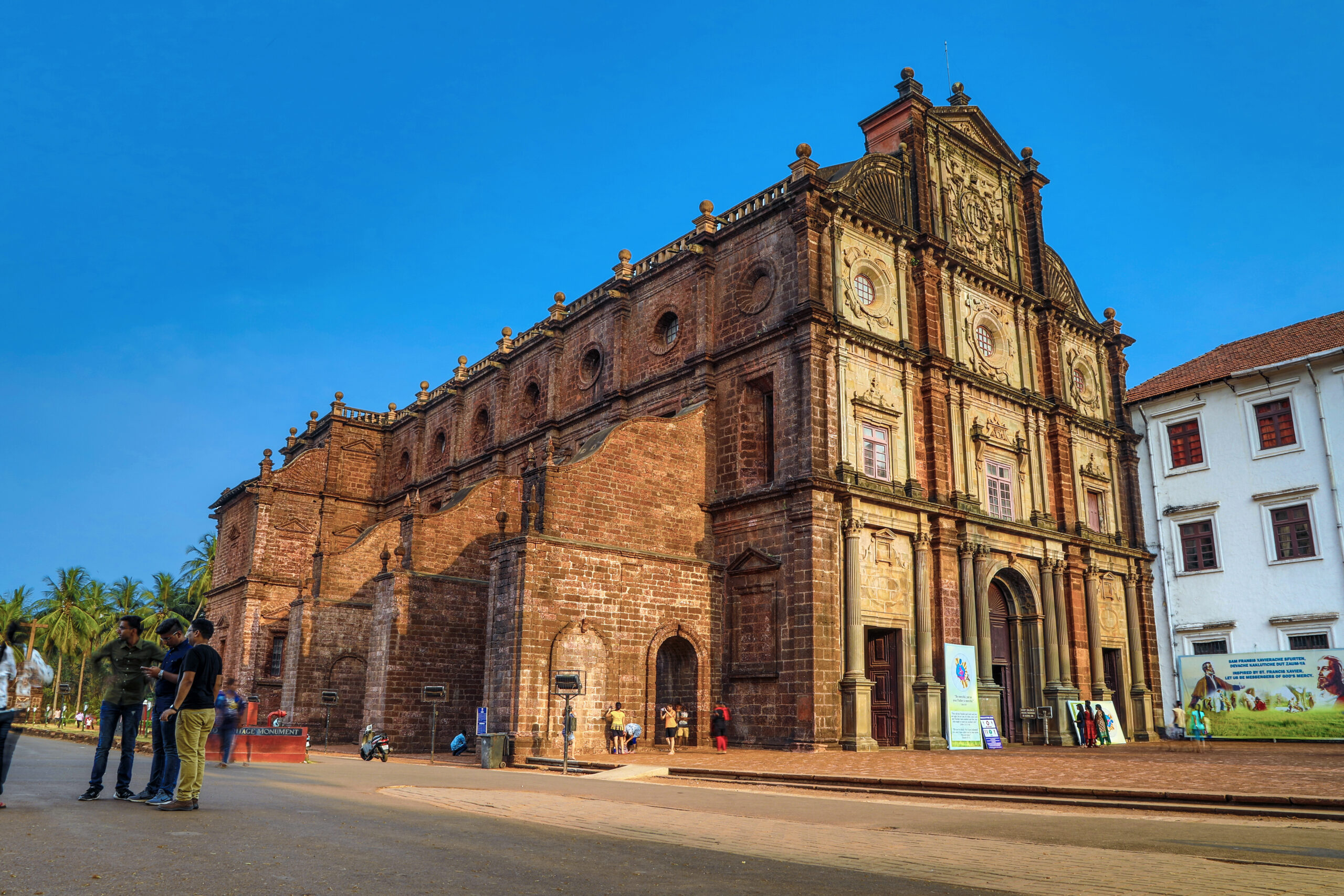 Basilica Of Bom Jesus Goa 1B8A9713 Scaled